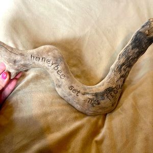 “Honeybee set me free” driftwood